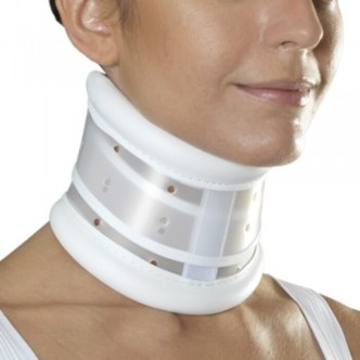 Collare-c3-rigido-collare-cervicale-tipo-schanz-o-tipo-zimmer-1116.jpg